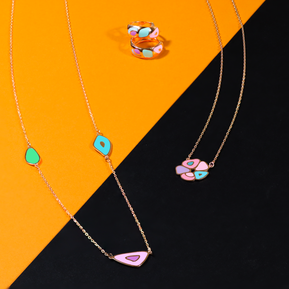 Kuldne kett ripatsiga "Ambient Trio"